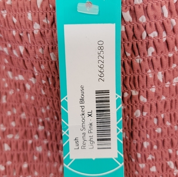 NWT Stitch Fix Lush | Reyna Smocked Peasant Blouse in Light Pink Size XL - Picture 6 of 7